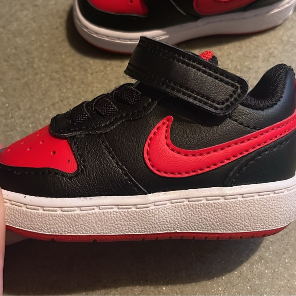 Nike Black and Red Velcro Strap Sneakers